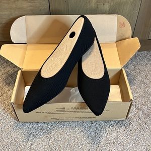 NIB Black Vivaia Flats
